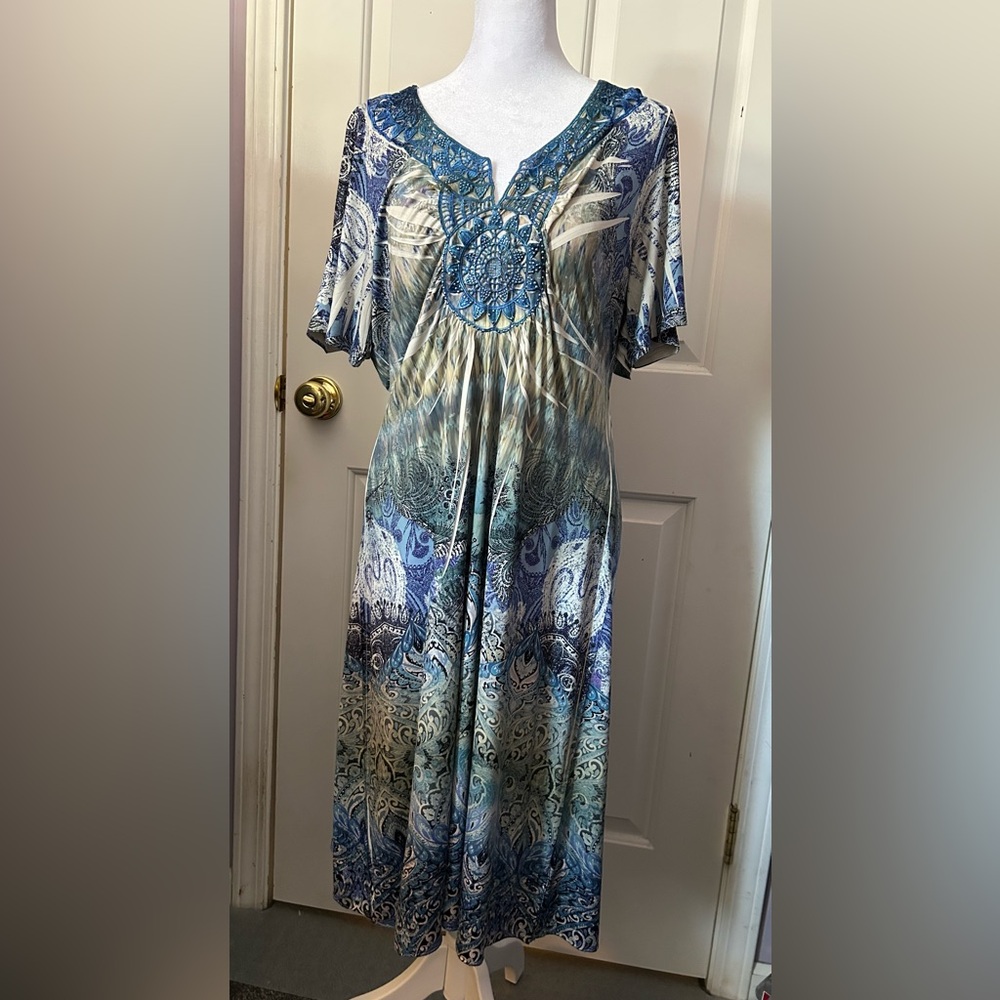 World Unity Short Sleeve Blue Green Southwest Style Midi Dress Size Medium